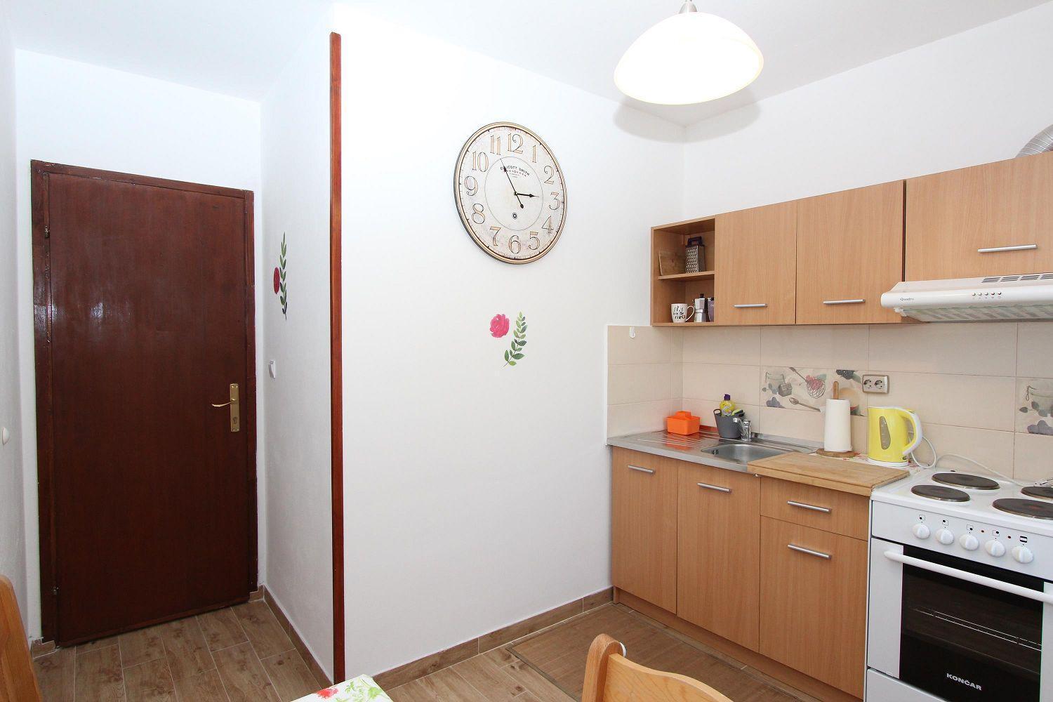 Lichtdurchflutetes Nur 300 Meter Zum Mit Balkon, Privatparkplatz