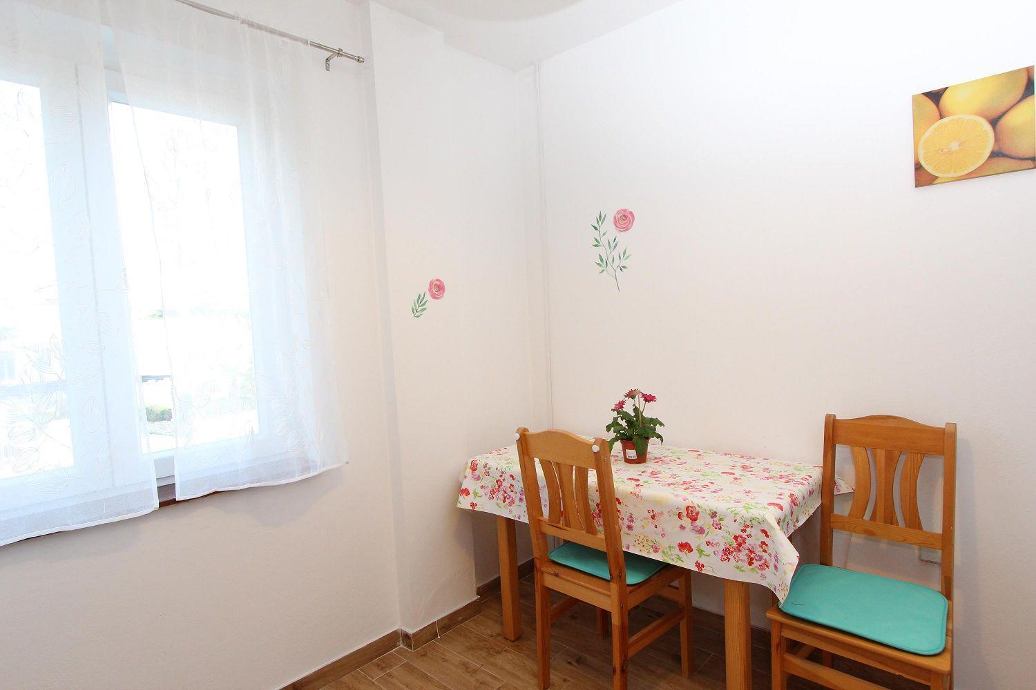 Apartman Lichtdurchflutetes Nur 300 Meter Zum Mit Balkon, Privatparkplatz