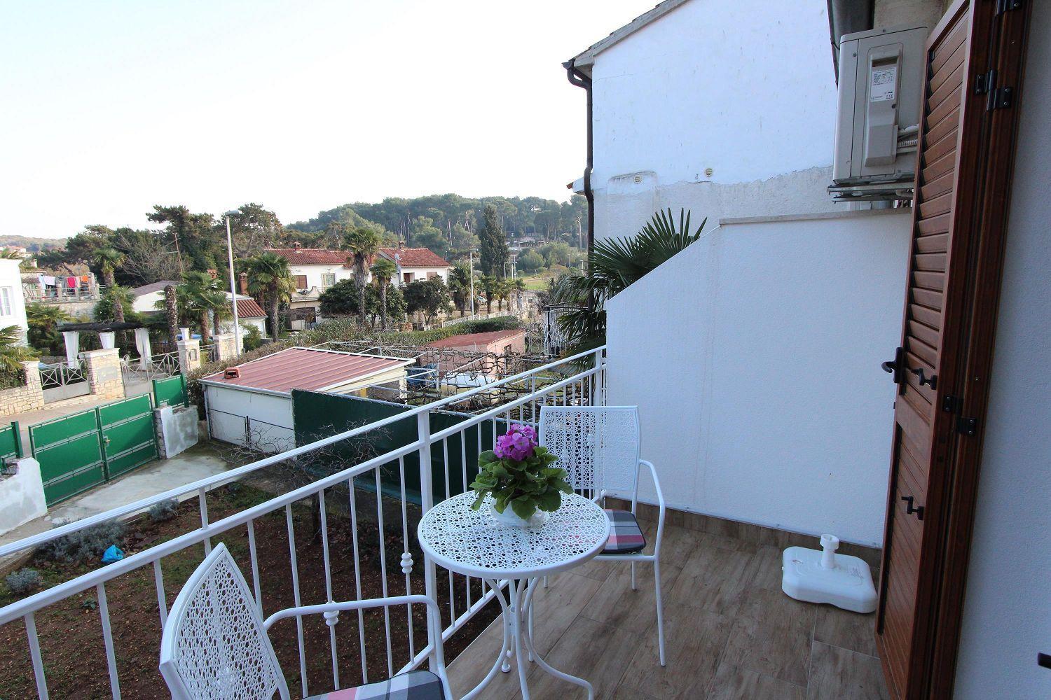 Lichtdurchflutetes Nur 300 Meter Zum Mit Balkon, Privatparkplatz Apartman